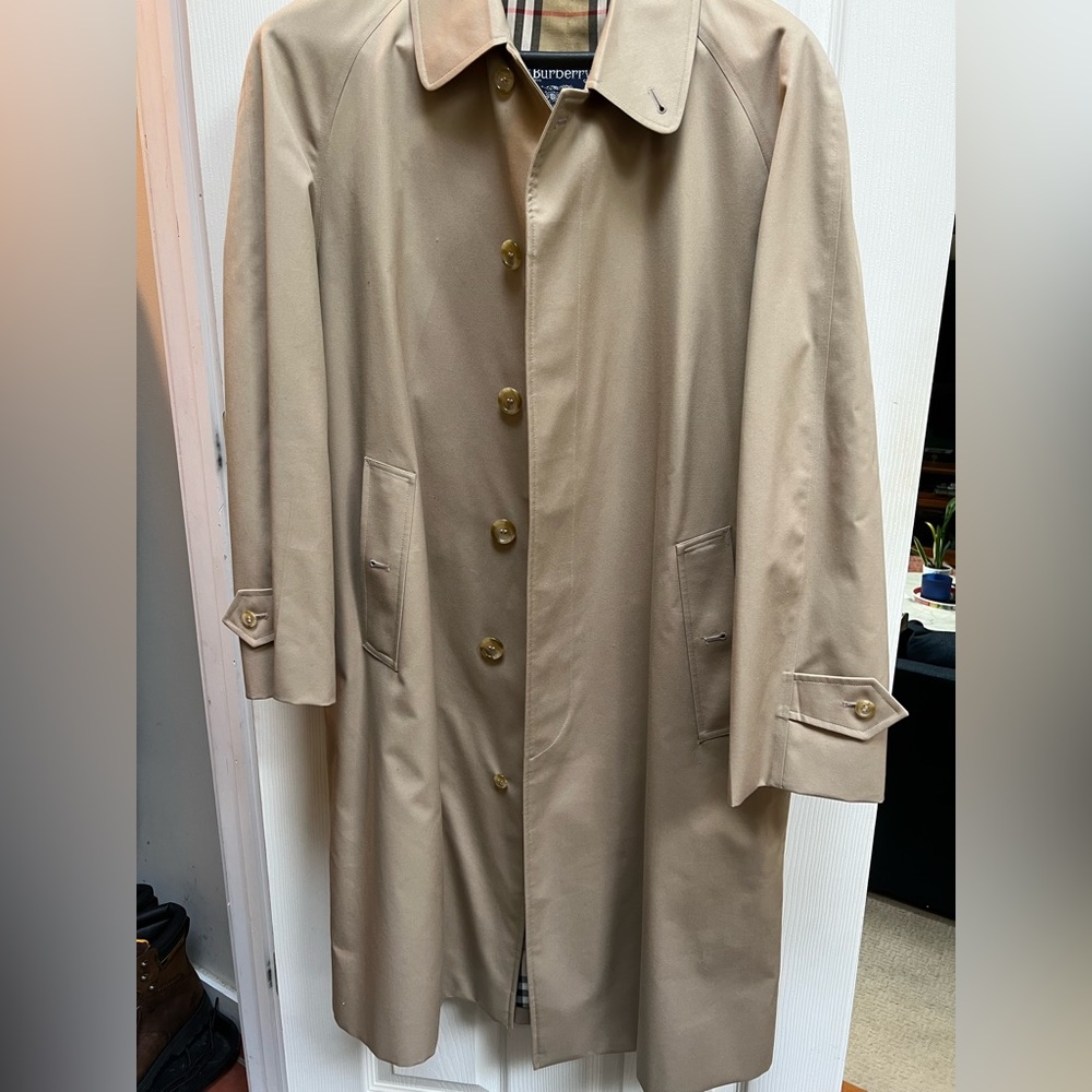 Men’s Burberry Trench Coat